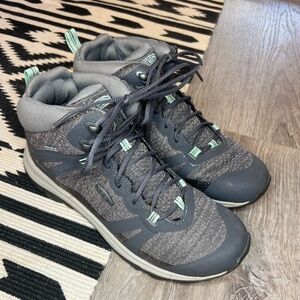 Keen Terradora Gray Lace Up Boots with Mint Accents